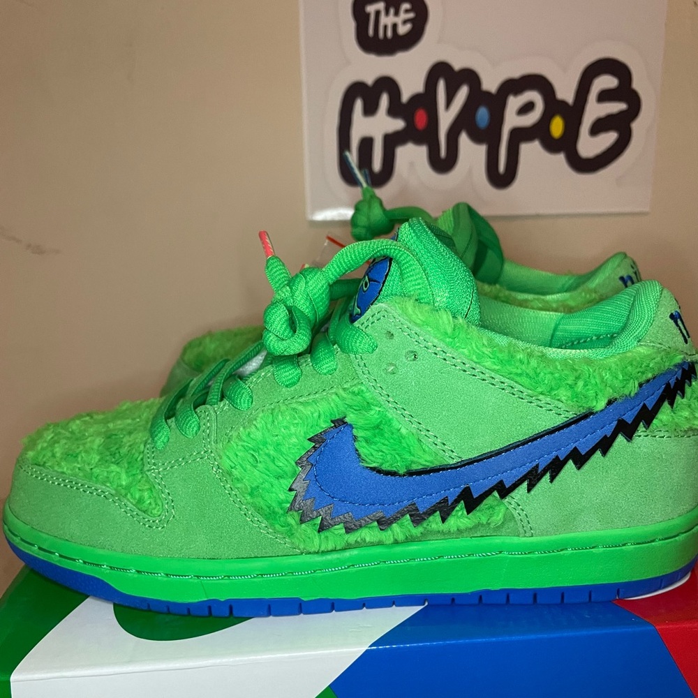 USED Nike SB Dunk Low Grateful Dead Bears Green